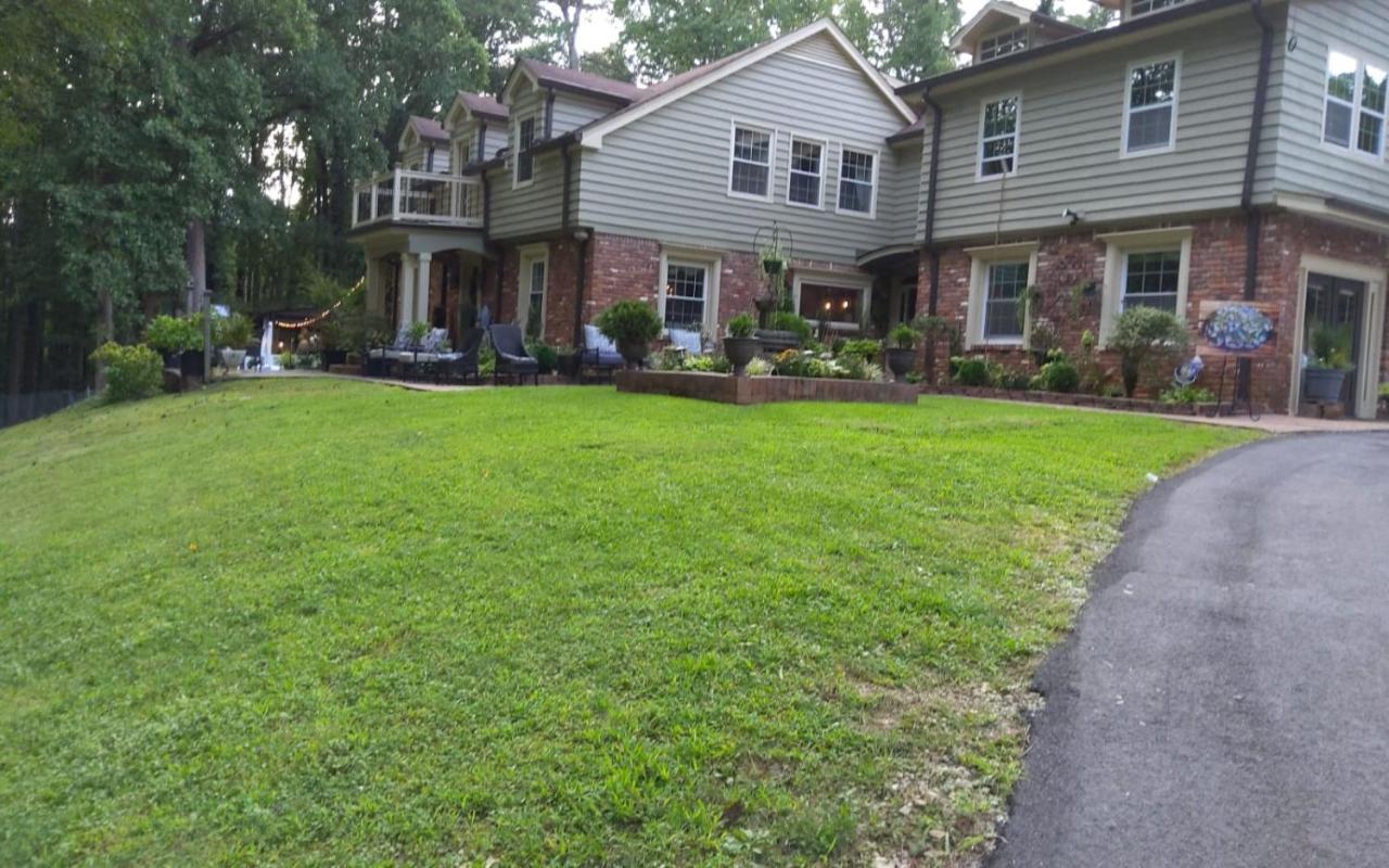 Chans Lakeside Hideaway Stone Mountain Exterior foto